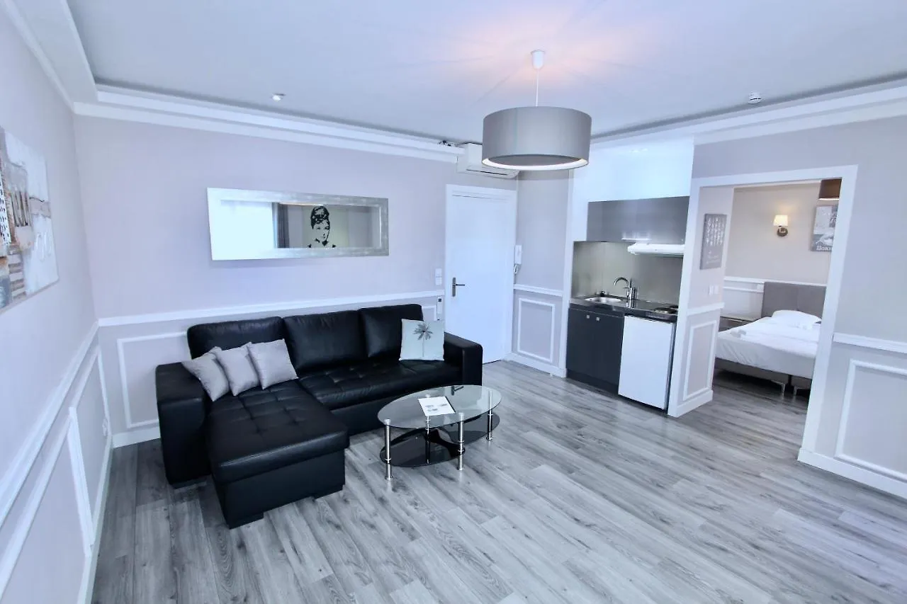 Cannes Luxury Residence Rentals 2*,  Frankrike
