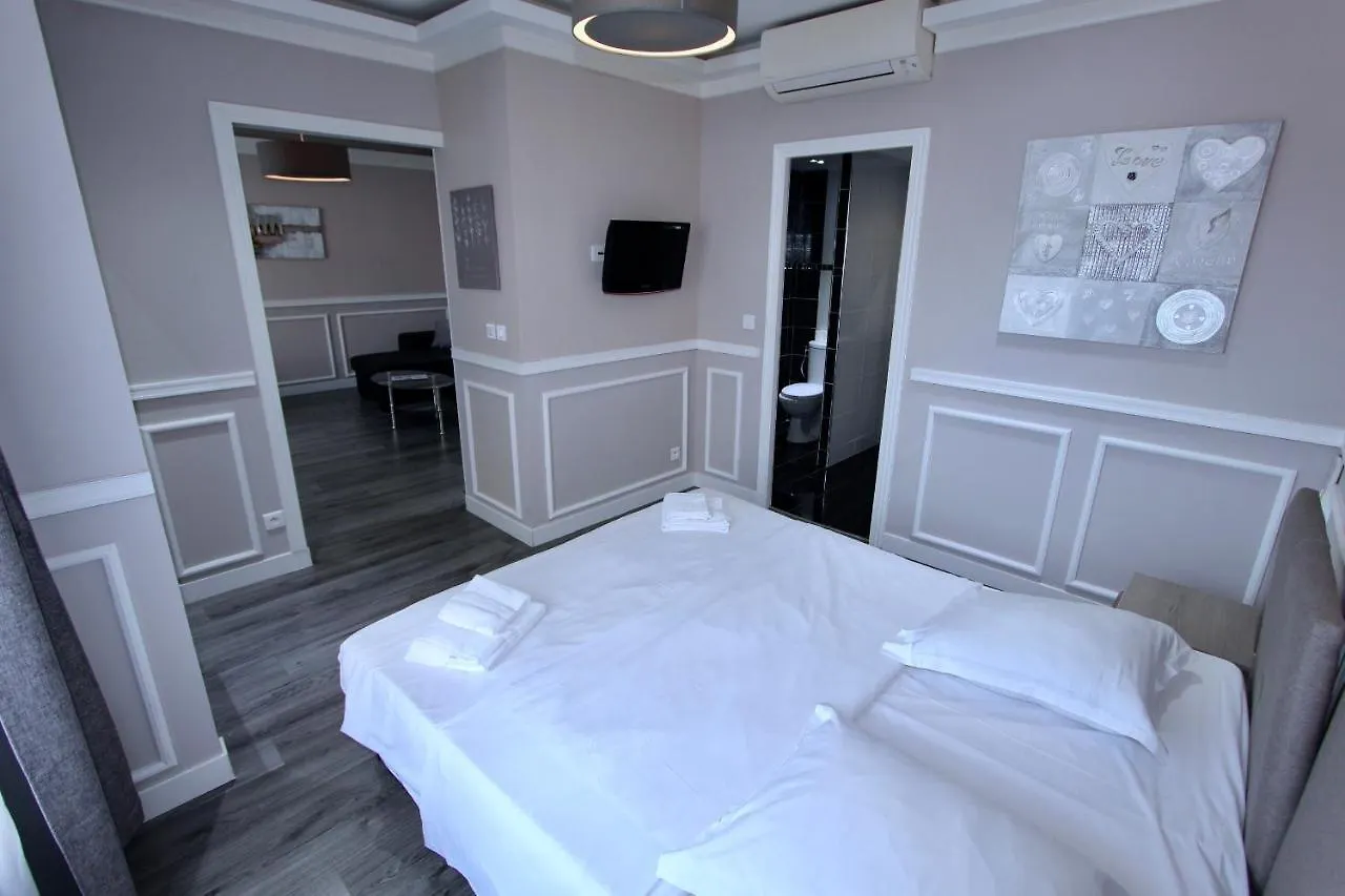 Cannes Luxury Residence Rentals 2*,  Francie