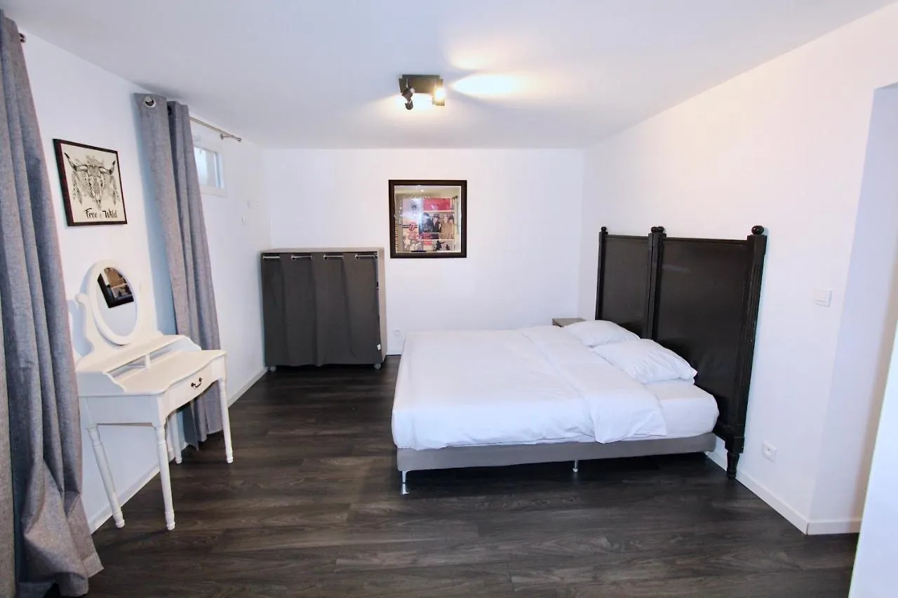 Cannes Luxury Residence Rentals Francie